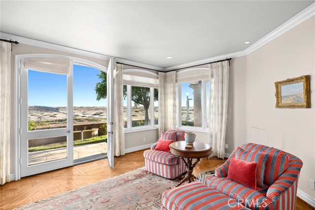 1201 E Balboa Boulevard, Newport Beach CA: https://media.crmls.org/medias/b5ed5145-1e76-4d13-87b3-8fcce2c1e02a.jpg