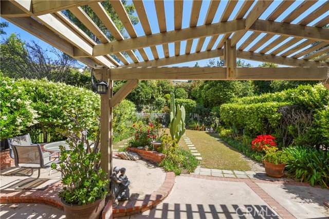 Detail Gallery Image 32 of 58 For 19455 Eagle Ridge Ln, Porter Ranch,  CA 91326 - 2 Beds | 3 Baths