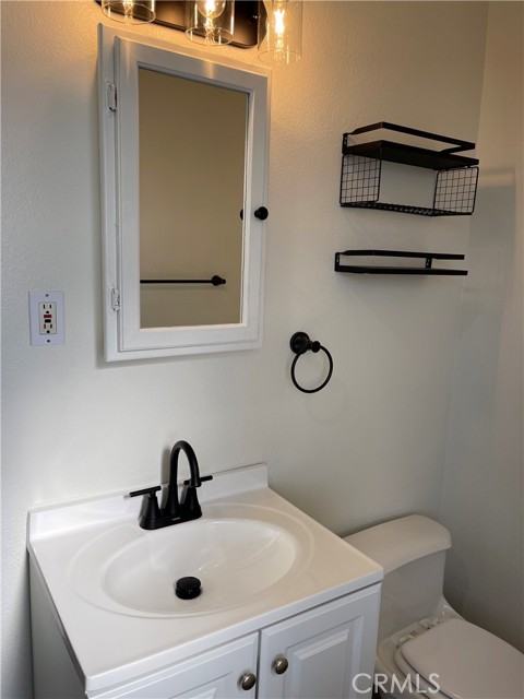 6441 San Diego Dr, Buena Park CA: https://media.crmls.org/medias/b5ee074f-fc86-4d5f-aa48-53ff5c64d2a0.jpg