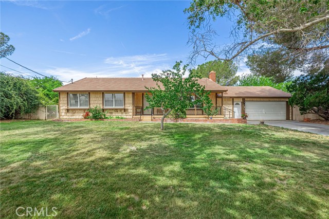 42631 51st W Street, Quartz Hill CA: https://media.crmls.org/medias/b5ee0f78-b581-4ad2-85f8-4584f94114ce.jpg
