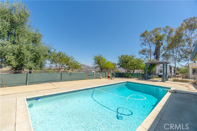 Detail Gallery Image 36 of 48 For 8140 Weirick Rd, Corona,  CA 92883 - 4 Beds | 2 Baths