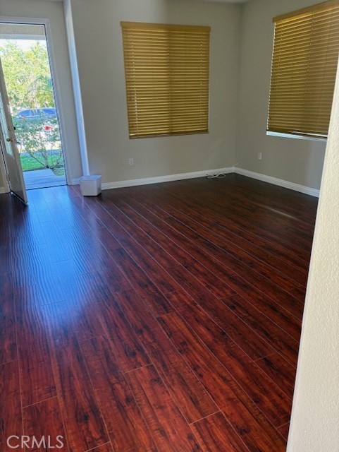 Detail Gallery Image 6 of 31 For 5824 Oak Fern Ct, Simi Valley,  CA 93063 - 3 Beds | 2/1 Baths