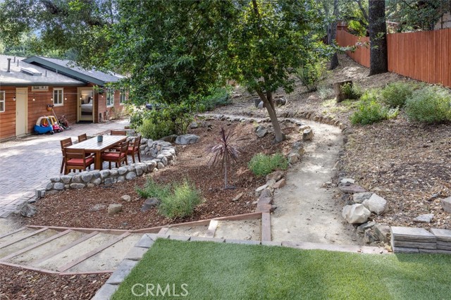 6950 Navarette Avenue, Atascadero CA: https://media.crmls.org/medias/b5f0fa37-76cf-46a7-8d80-100df75d10b8.jpg