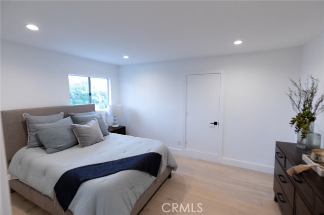 1120 Ysabel Street, Redondo Beach, California 90277, 4 Bedrooms Bedrooms, ,1 BathroomBathrooms,Residential,Sold,Ysabel,SB23132892