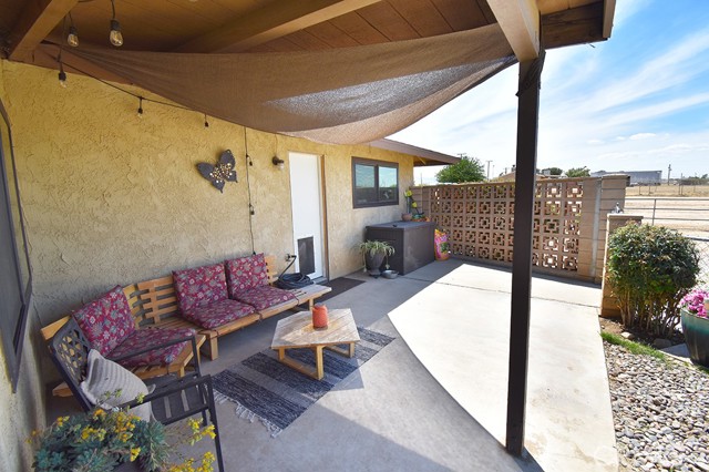 Detail Gallery Image 34 of 39 For 16440 Eucalyptus St, Hesperia,  CA 92345 - 3 Beds | 2 Baths