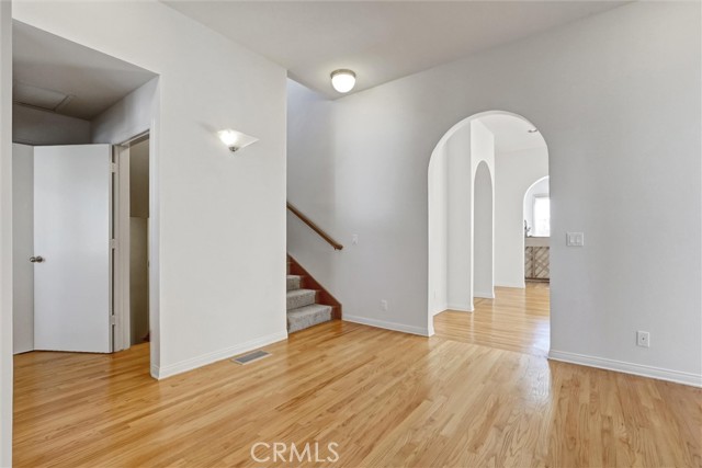 12134 Lawler, Los Angeles CA: https://media.crmls.org/medias/b5f142c3-b058-4848-a3d8-a70f1c766fd0.jpg