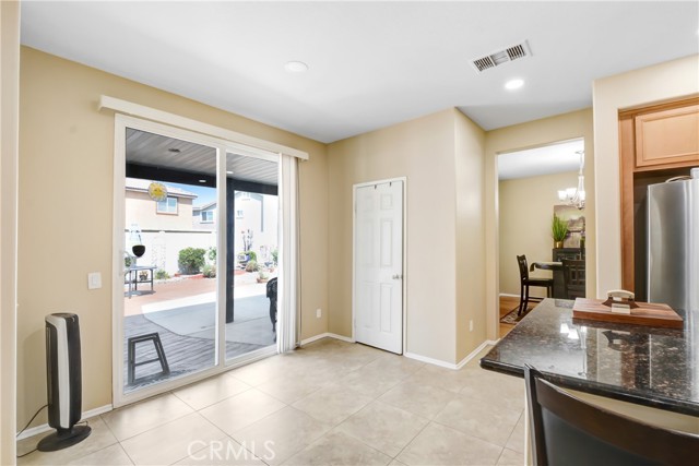 31 Newburn Court, Beaumont CA: https://media.crmls.org/medias/b5f17308-1218-4de2-82d4-7ab91008045c.jpg