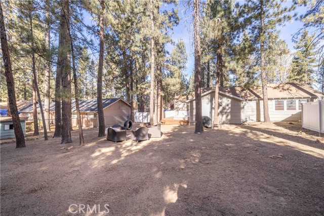 Detail Gallery Image 22 of 27 For 41617 Brownie Ln, Big Bear Lake,  CA 92315 - 4 Beds | 3 Baths