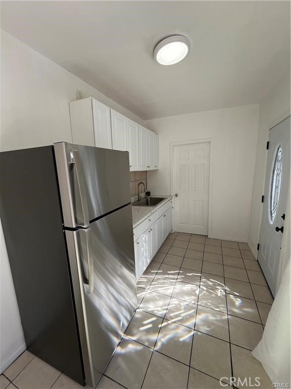 8561 orion av photo 6