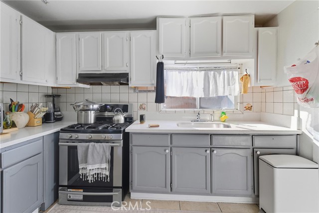 Detail Gallery Image 53 of 57 For 608 W 52nd, Los Angeles,  CA 90037 - 3 Beds | 2 Baths