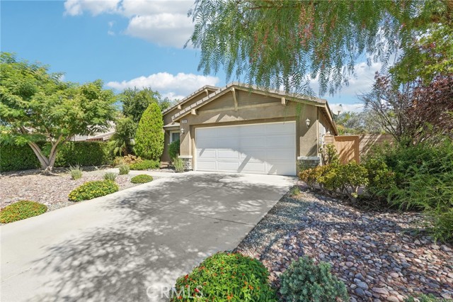 Detail Gallery Image 1 of 36 For 23558 Cheyenne Canyon Dr, Menifee,  CA 92587 - 3 Beds | 2 Baths