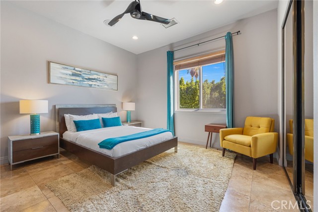2600 E Vincentia, Palm Springs, CA 92262