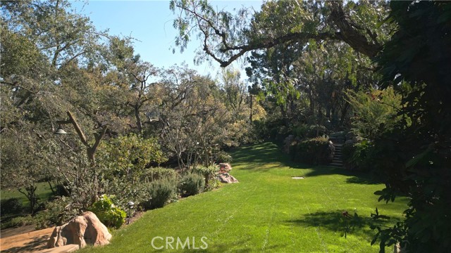 property-img