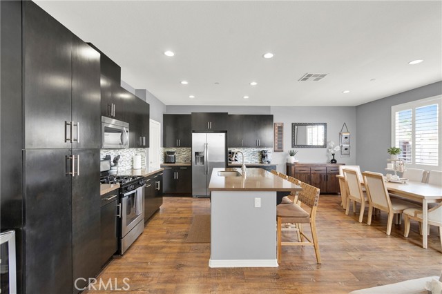 Detail Gallery Image 13 of 40 For 2313 Navigation, Placentia,  CA 92870 - 3 Beds | 2/1 Baths