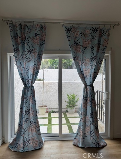 Detail Gallery Image 8 of 28 For 820 W 232nd, Torrance,  CA 90502 - 2 Beds | 2 Baths