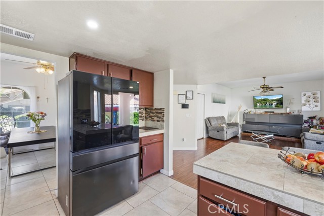 Detail Gallery Image 21 of 54 For 5361 Karling Pl, Palmdale,  CA 93552 - 4 Beds | 3 Baths