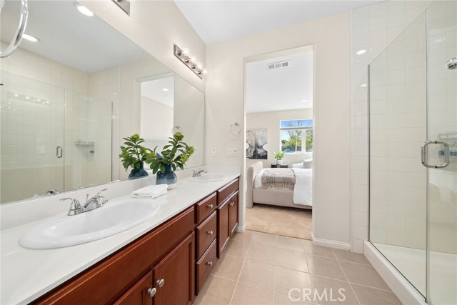 Detail Gallery Image 33 of 75 For 101 Newington, Irvine,  CA 92618 - 4 Beds | 3/1 Baths