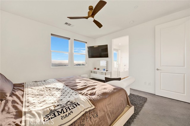 Detail Gallery Image 24 of 49 For 28427 Ascent, Saugus,  CA 91350 - 3 Beds | 3 Baths