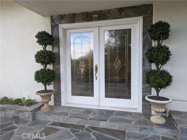 Detail Gallery Image 3 of 75 For 60 Upper Lake Rd, Thousand Oaks,  CA 91361 - 4 Beds | 4 Baths