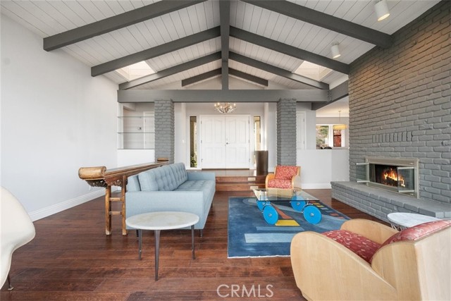 5088 San Jacinto Circle West, Fallbrook CA: https://media.crmls.org/medias/b5f86763-7567-403e-8e9f-74c4403b6615.jpg