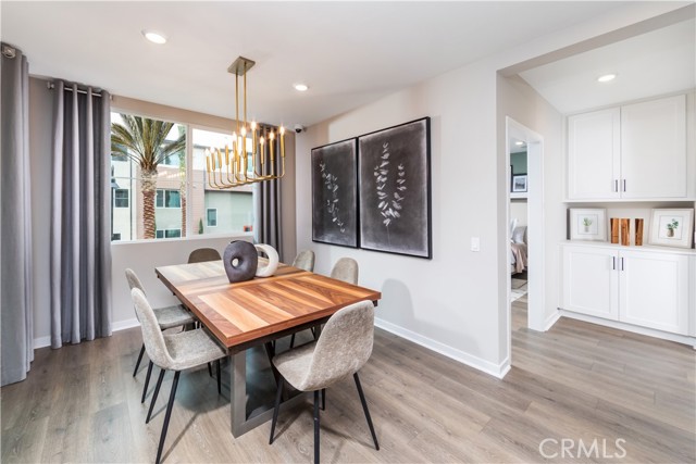 Detail Gallery Image 8 of 11 For 4149 E Circle Paseo #301,  Ontario,  CA 91764 - 3 Beds | 2 Baths