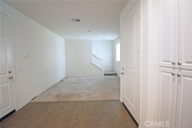 Detail Gallery Image 11 of 32 For 16171 Paddock Ave, Chino,  CA 91708 - 3 Beds | 2/1 Baths