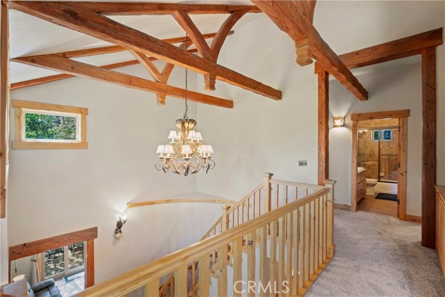 1034 Teakwood Drive, Lake Arrowhead CA: https://media.crmls.org/medias/b5faa4f7-cce1-43be-bf8e-905d6156ef33.jpg