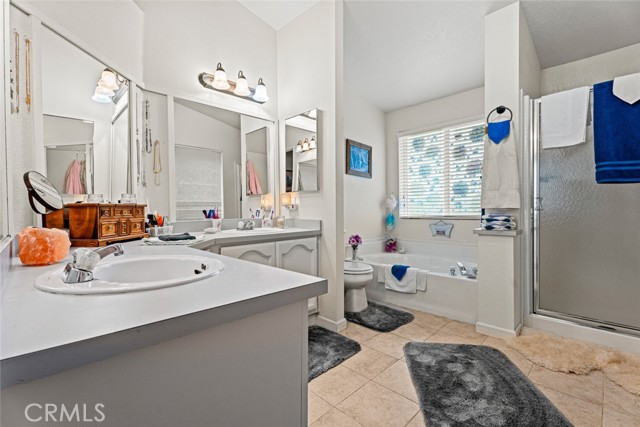 Detail Gallery Image 10 of 16 For 25121 Madrone Dr, Willits,  CA 95490 - 3 Beds | 2 Baths