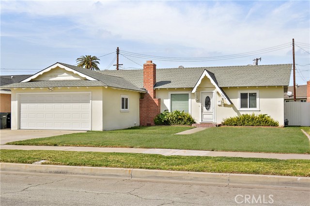 1919 W Spruce Ave, Orange, CA 92868