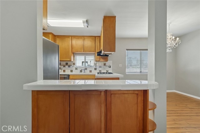 4358 Mammoth Avenue, 14 photo 9