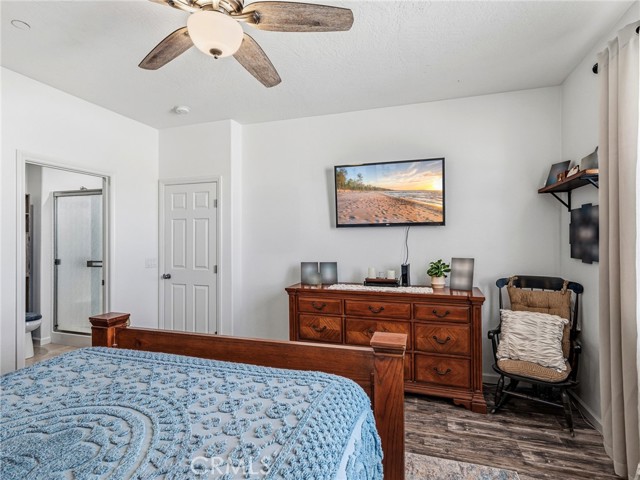 Detail Gallery Image 14 of 50 For 16917 Mora Ct, Hesperia,  CA 92345 - 4 Beds | 3/1 Baths