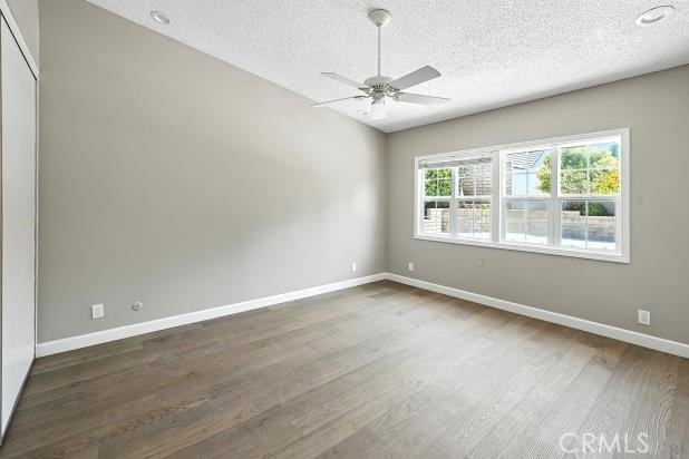 Detail Gallery Image 10 of 29 For 28620 Kathleen Ave, Saugus,  CA 91390 - 3 Beds | 2 Baths
