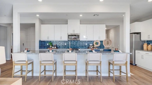 Front Image Thumbnail for CRSW25277184