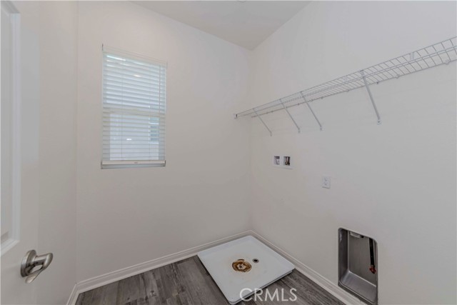 Detail Gallery Image 33 of 42 For 24764 Rockston Dr, Corona,  CA 92883 - 5 Beds | 3 Baths