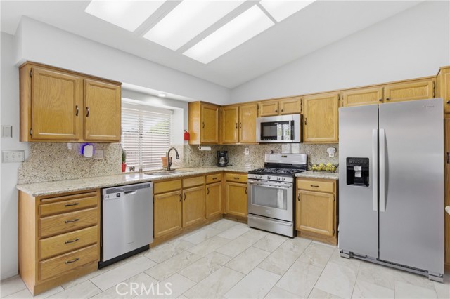 Detail Gallery Image 10 of 32 For 29492 Basie Circle, Menifee,  CA 92586 - 3 Beds | 2 Baths