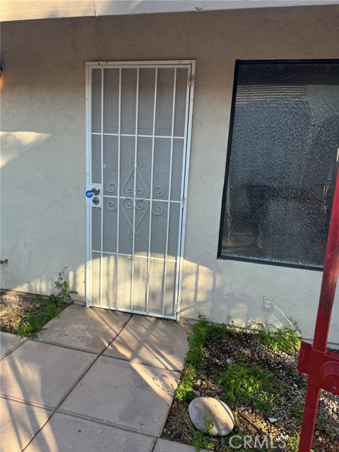 Detail Gallery Image 2 of 9 For 18530 Eucalyptus St #B,  Hesperia,  CA 92345 - 1 Beds | 1 Baths