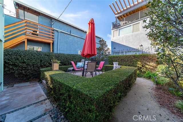 Detail Gallery Image 35 of 38 For 713 E 1st St, Long Beach,  CA 90802 - 2 Beds | 2 Baths