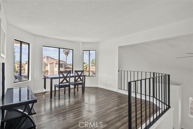 618 W Avenue Q12, Palmdale CA: https://media.crmls.org/medias/b5fedabb-e043-4ed6-93fd-829fa80f87c6.jpg