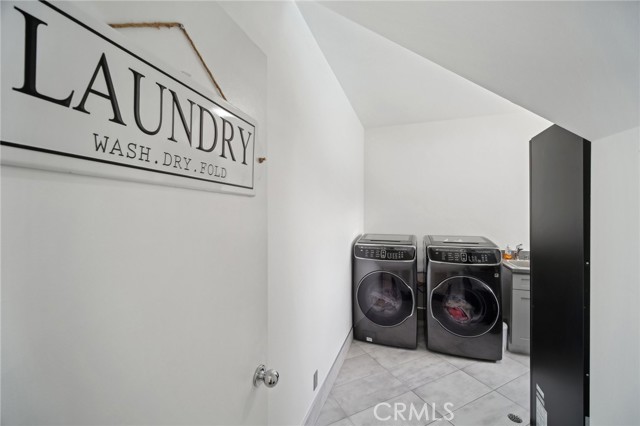 Detail Gallery Image 37 of 75 For 12218 Sarazen Pl, Granada Hills,  CA 91344 - 6 Beds | 5/2 Baths