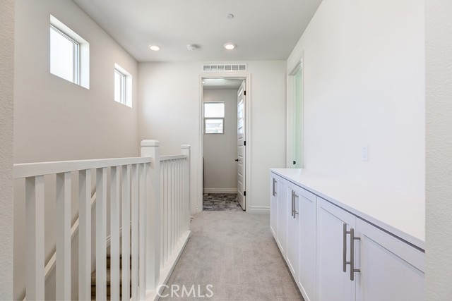 Detail Gallery Image 19 of 33 For 791 Benchmark, Irvine,  CA 92618 - 3 Beds | 3/1 Baths