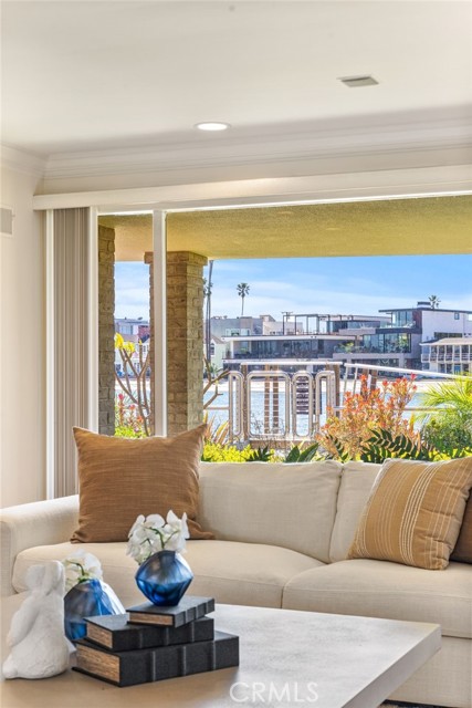 Image 9 of 60 For 5585 Corso Di Napoli