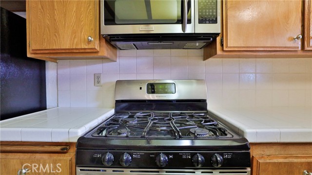 27181 Terra Vista, Hemet CA: https://media.crmls.org/medias/b5fffad5-b373-4fb5-a03b-80f810fe261d.jpg