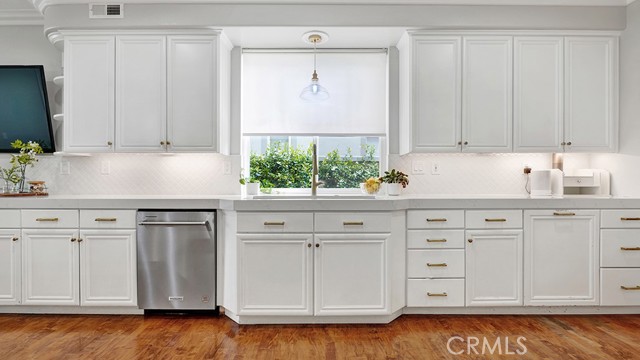 33 Segada, Rancho Santa Margarita CA: https://media.crmls.org/medias/b6005991-c0cf-4b20-9751-680a9c8119e6.jpg