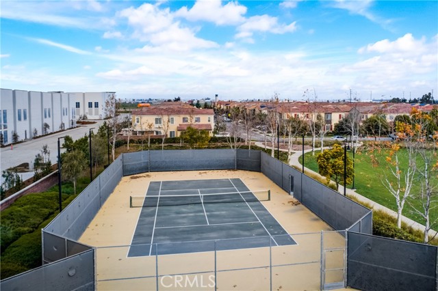 7919 Spring Hill Street, Chino CA: https://media.crmls.org/medias/b60084d9-a83d-4017-bfb1-dd1fbf0106c2.jpg
