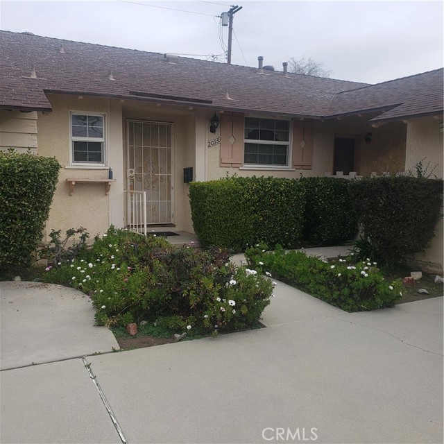 20939 Strathern Street photo 1