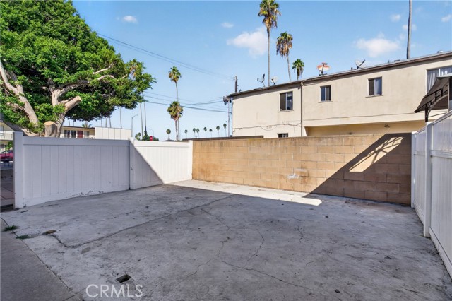 25220 Belle Porte Avenue, 2 photo 29