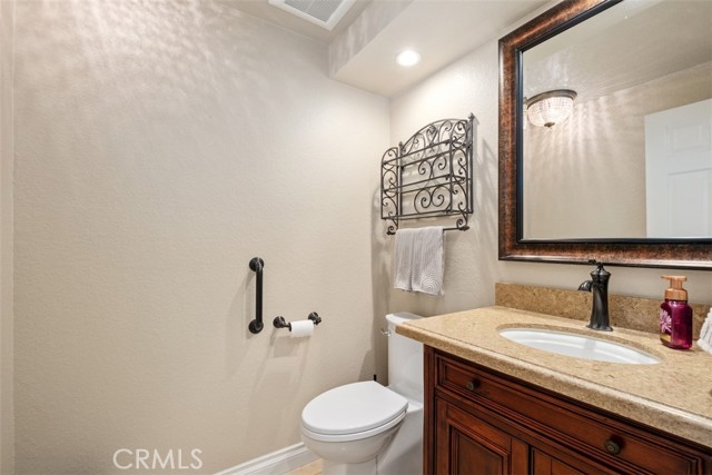 8 Vista Niguel, Laguna Niguel CA: https://media.crmls.org/medias/b6015786-42bf-4204-97f4-c049e7084963.jpg
