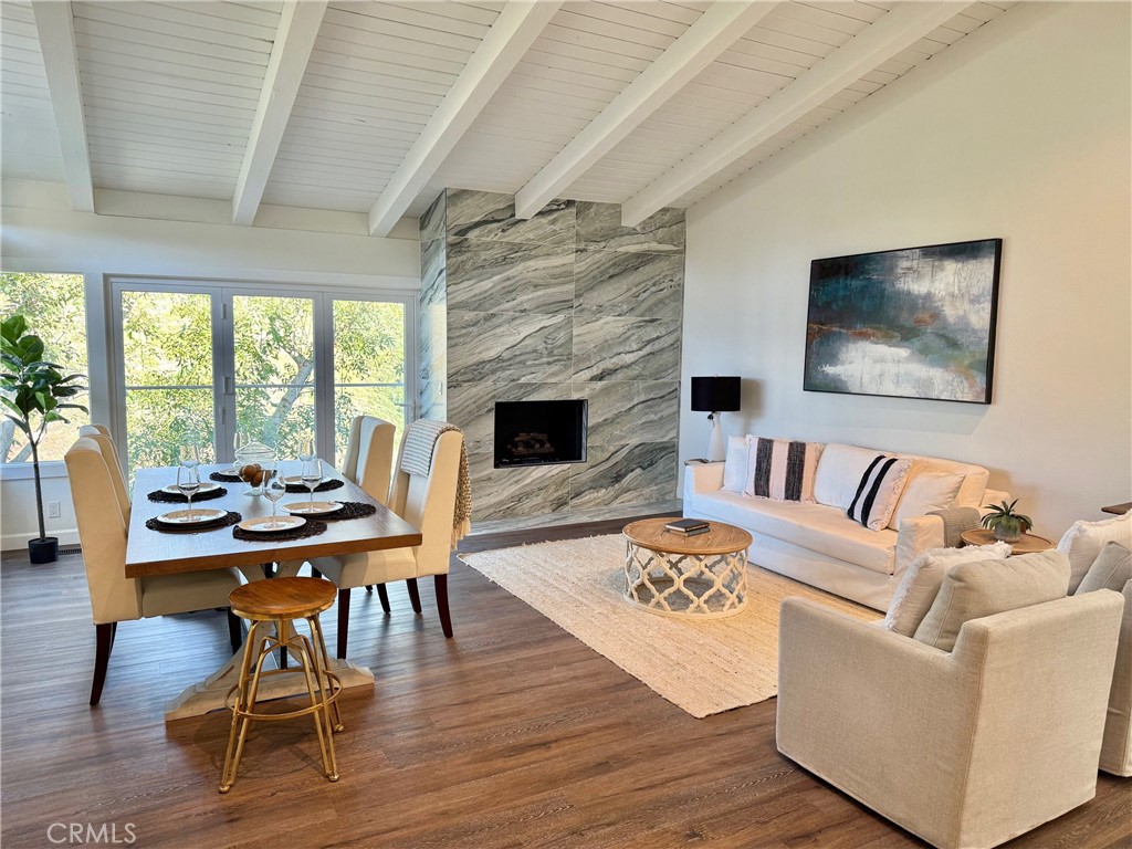 1330 La Mirada Street