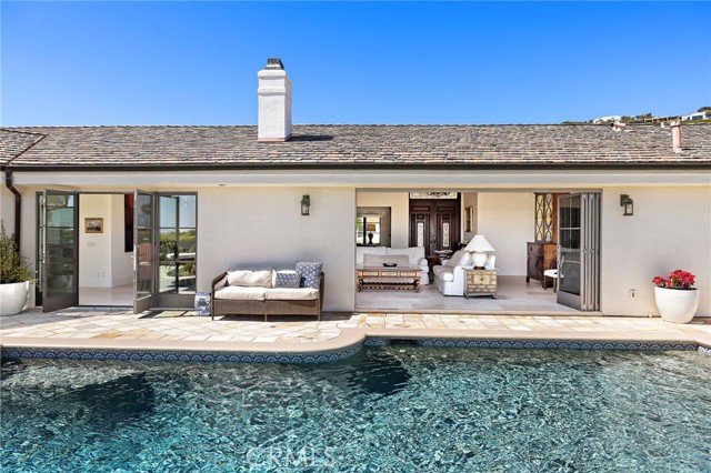 23012 Bering Sea Drive, Dana Point CA: https://media.crmls.org/medias/b602ddf3-3d10-4fca-b675-788b3ca00b50.jpg