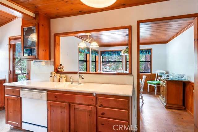 Detail Gallery Image 17 of 33 For 41524 Alder Dr, Forest Falls,  CA 92339 - 2 Beds | 2 Baths